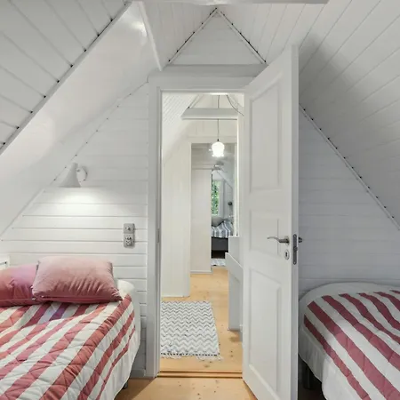 Forest House Near Ahl إيبلتوفت