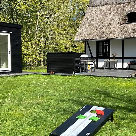 Forest House Near Ahl * Ebeltoft